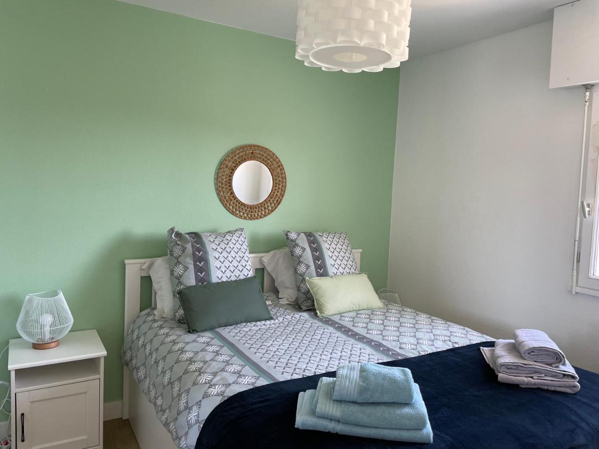 Appartement T3 Vue Mer Sauzon Balcon Et Parking Prive Екстериор снимка